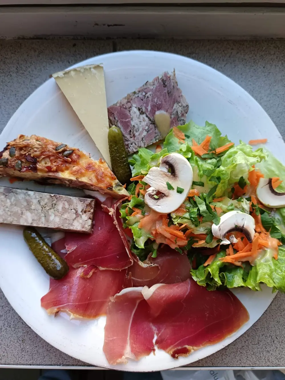 vache-lozere Les plats du restaurant du gîte La Belle Étape en Lozère
